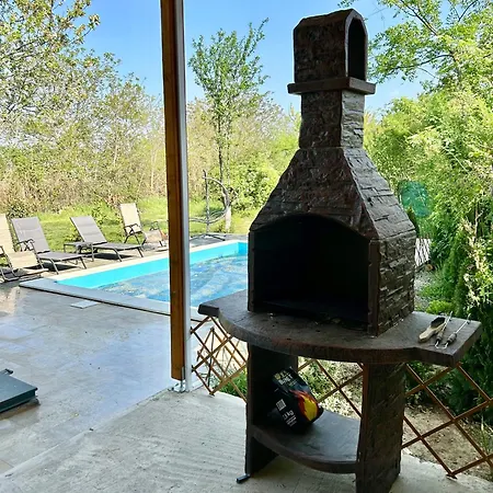 Casa Bella Fruska Gora With Hot Tub *