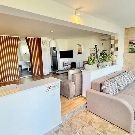 Casa Bella Fruska Gora With Hot Tub Ferienhaus Velika Remeta